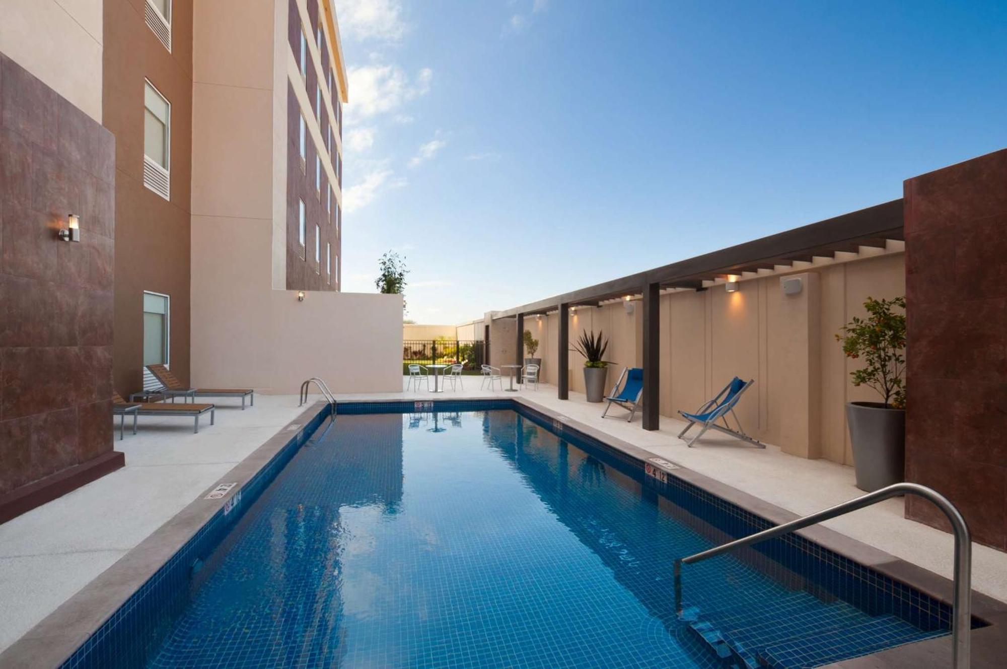 Homewood Suites By Hilton Querétaro Exterior foto